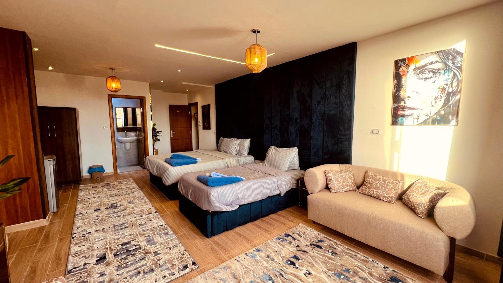 Grand Pyramids Inn Kafret el-Gabal Exteriör bild