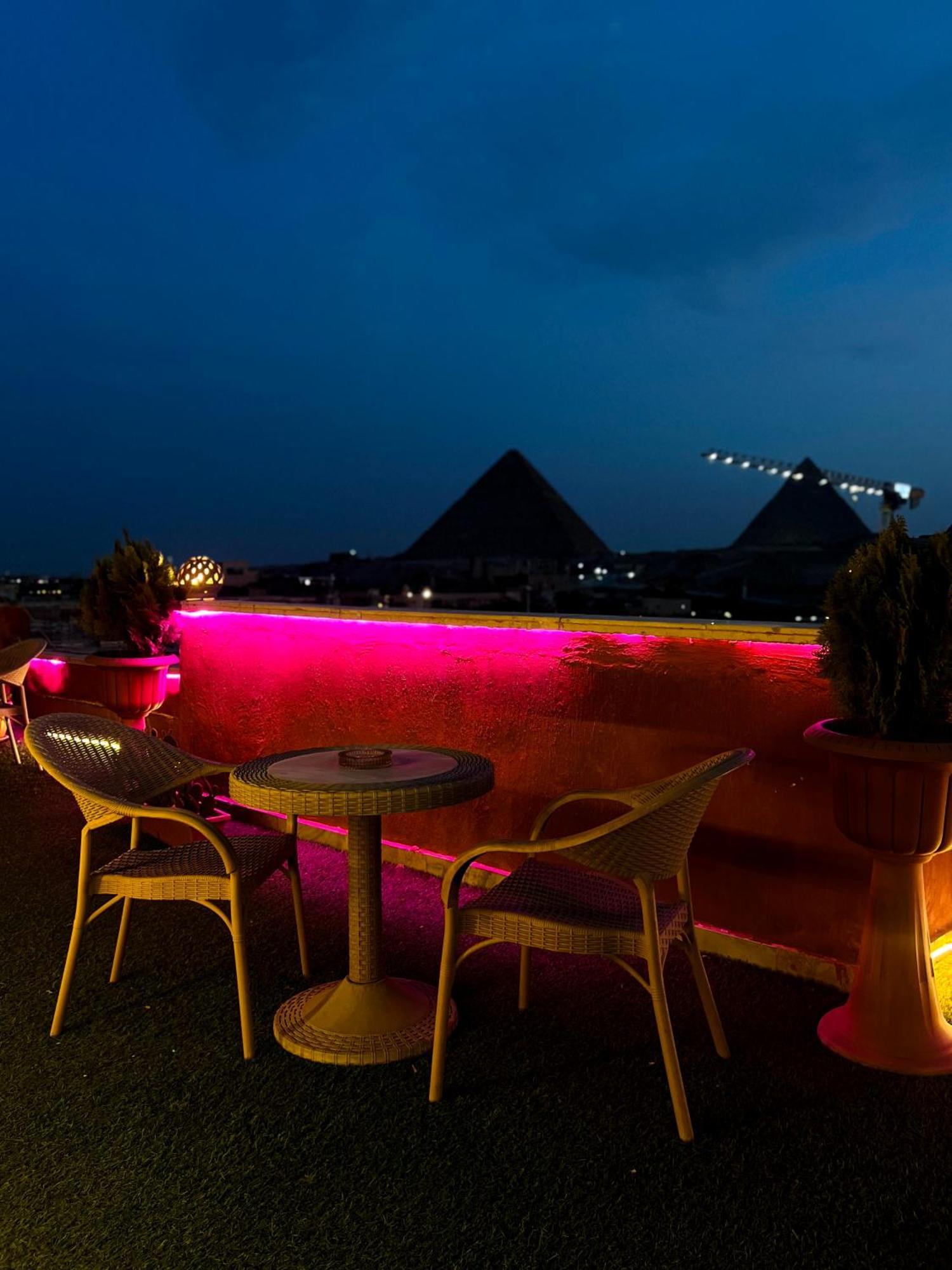Grand Pyramids Inn Kafret el-Gabal Exteriör bild