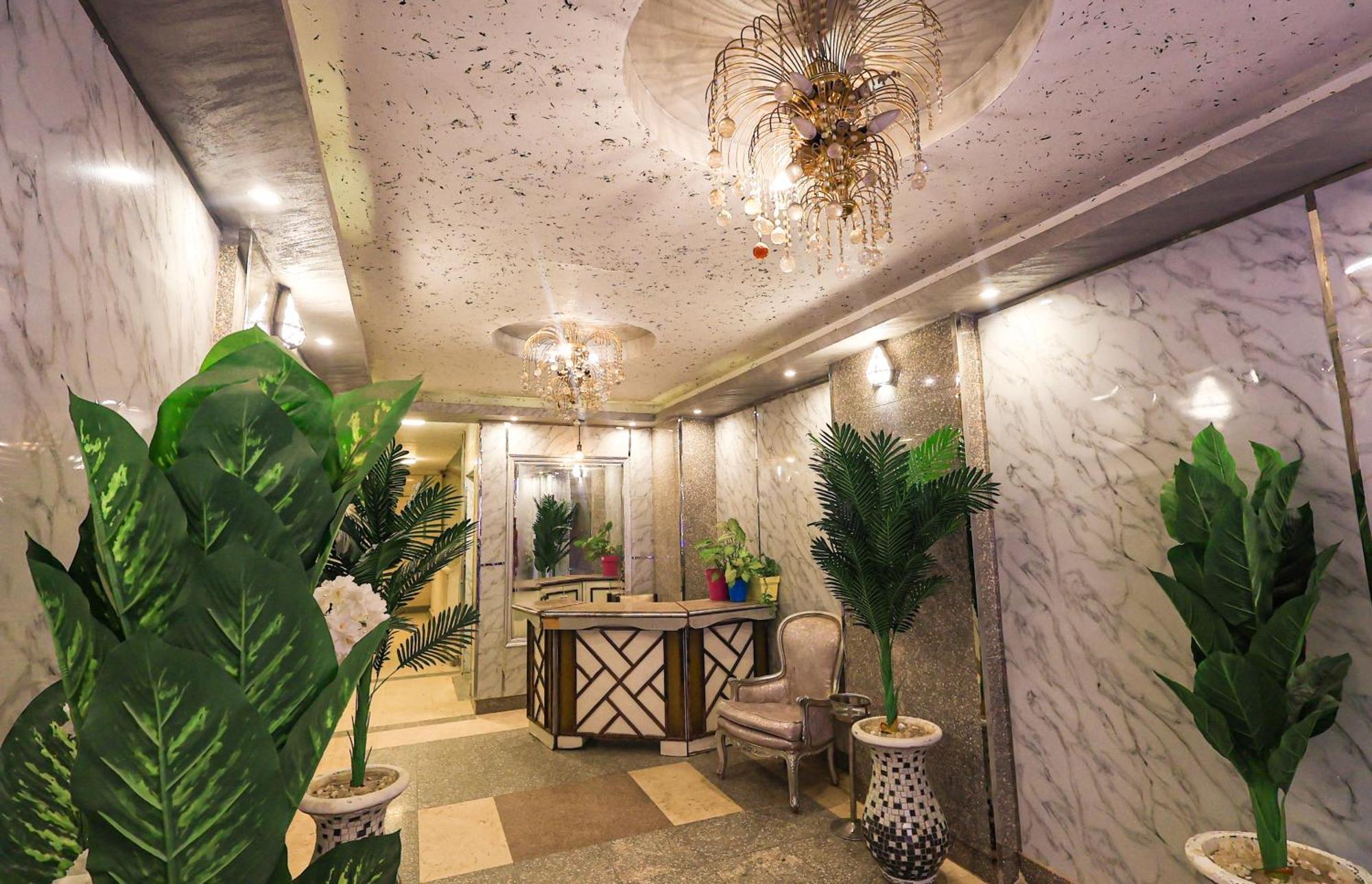 Grand Pyramids Inn Kafret el-Gabal Exteriör bild
